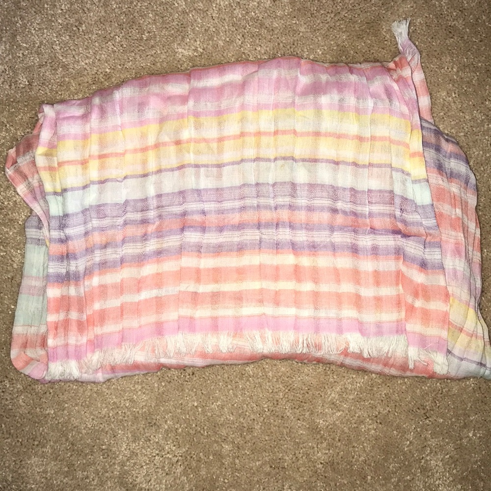 Pastel scarf